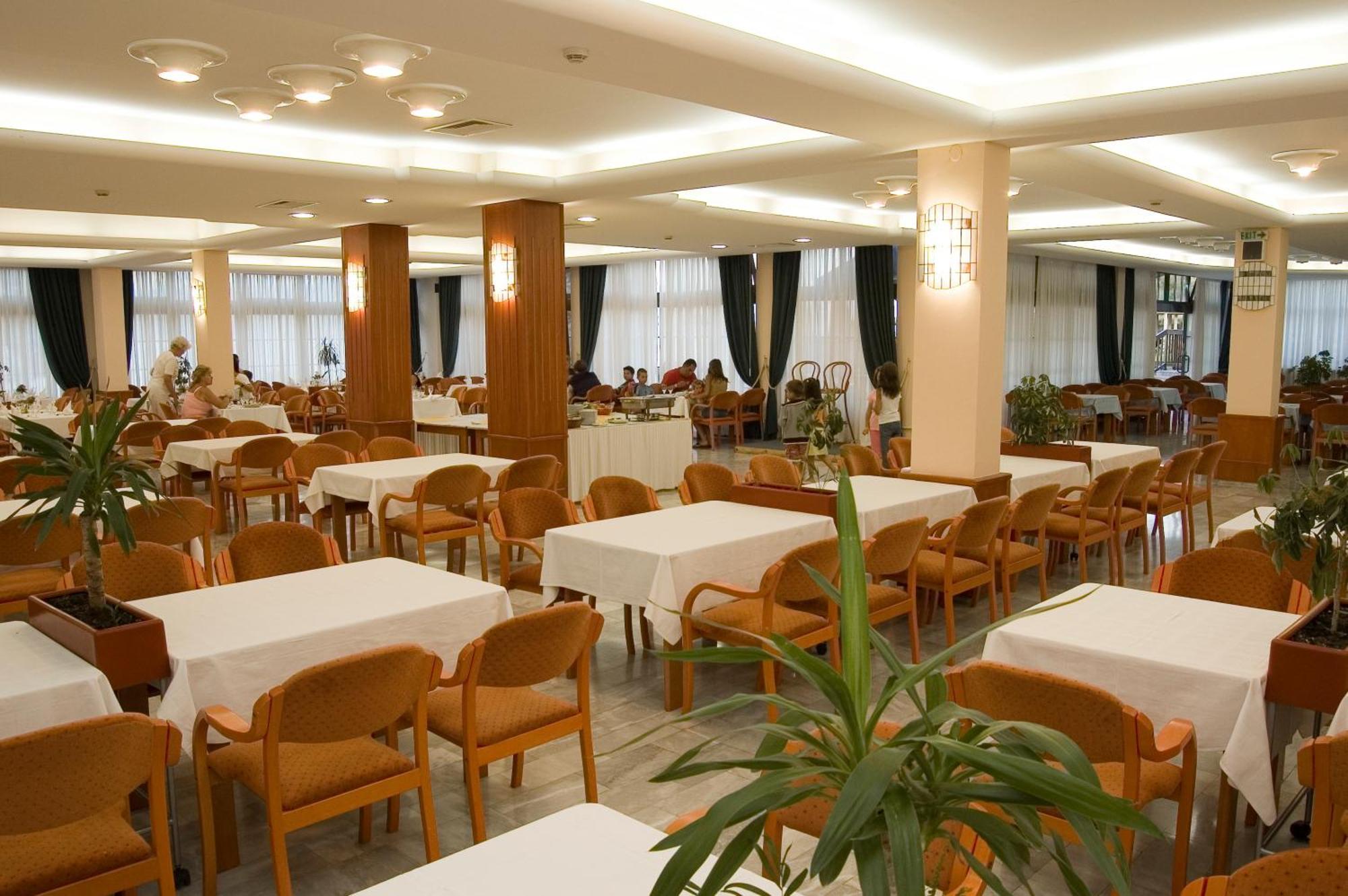 Hotel Makpetrol Struga Restaurant foto